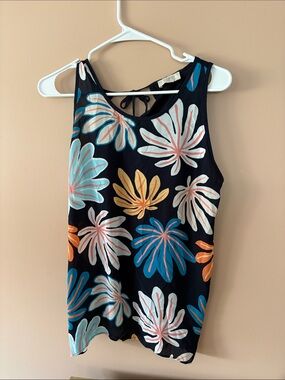 Loft tank with knit back
